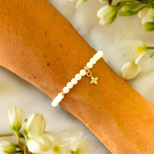 Flower White Quartz 4mm Stone Bracelet