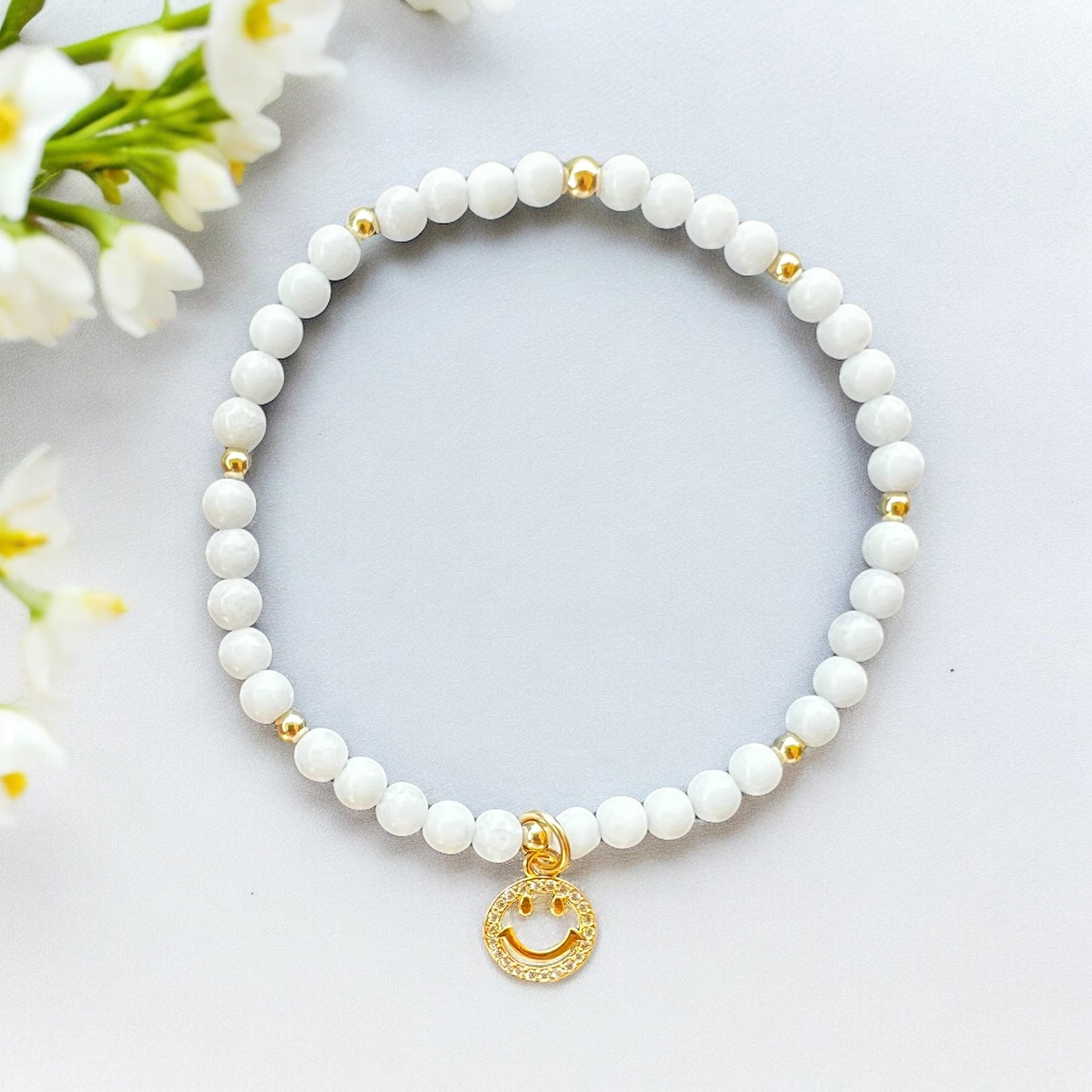 Smiley White Quartz 4mm Stone Bracelet