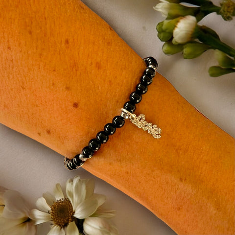 Love Charm 4mm Onyx Polished Stones Bracelet